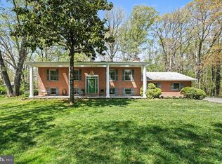 86 Mockingbird Ln, Stafford, VA 22556