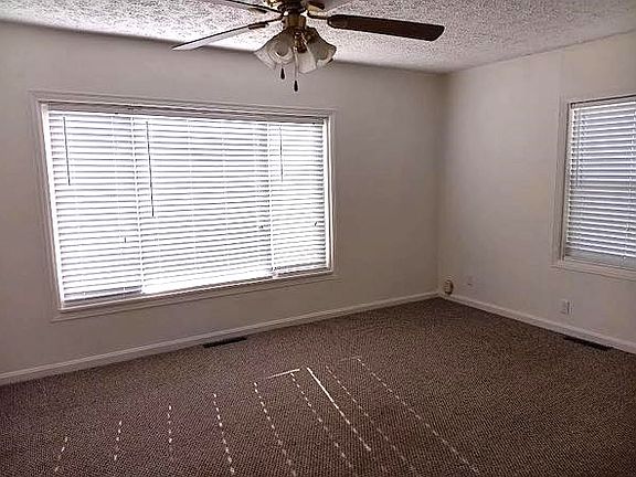 3rd image of 100 Northland Dr