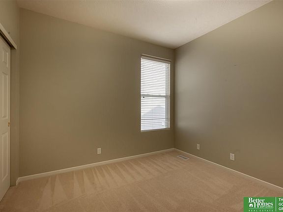 5th image of 16012 W St