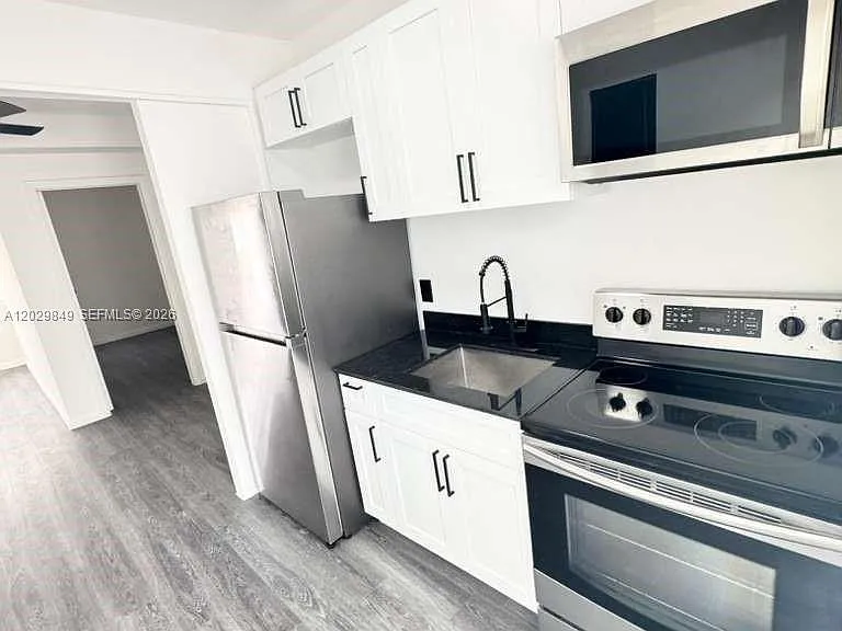 1239 Marseille Dr #103 — Photo 4
