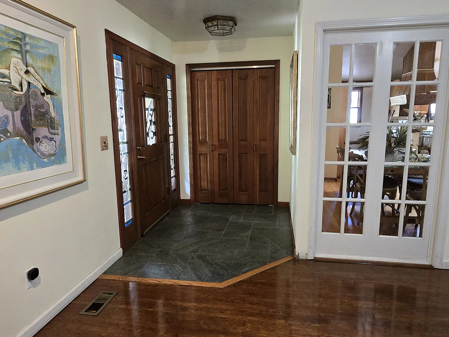 3 bed, 1622 sqft, $5,250 — Photo 4