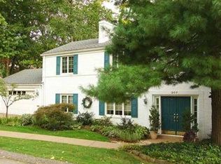 307 Oak Forest Dr, Pittsburgh, PA 15216