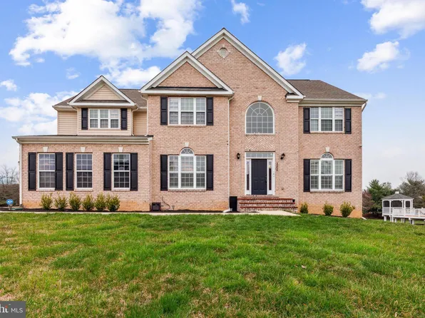 305 Lismore Dr, Fort Washington, MD 20744