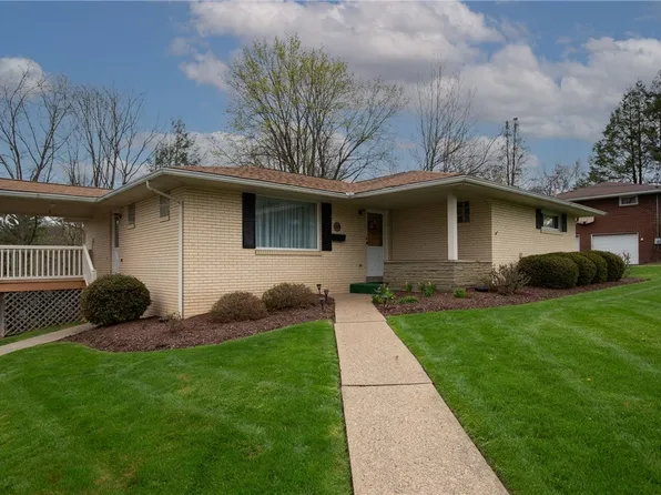 1203 Arizona Ave, Natrona Heights, PA 15065