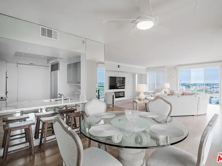 850 E Ocean Blvd #801 — Photo 6