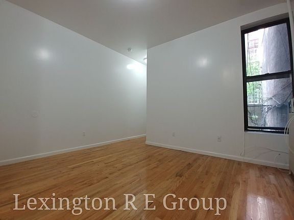 4th image of 309 W 54th St APT 1C