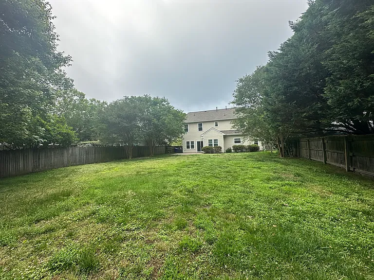 1840 Laurel Oak Ln — Photo 38