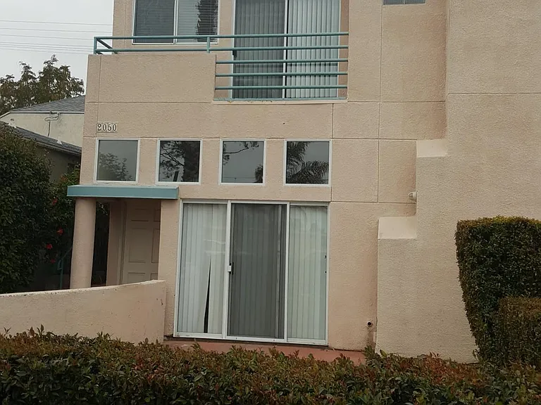 2050 Hornblend St #2050 — Photo 3