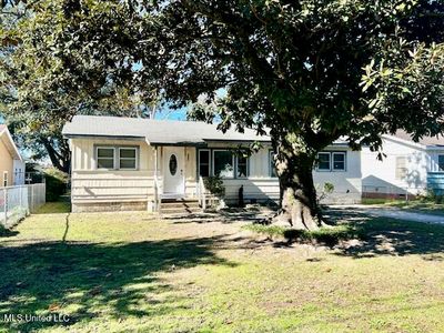 329 West Dr, Biloxi, MS, 39531