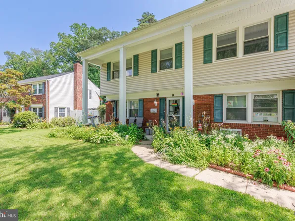 1794 Rochester St, Crofton, MD 21114