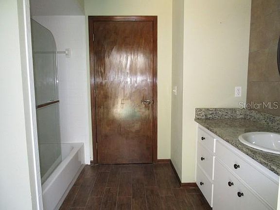 4th image of 3746 Hileman Dr S