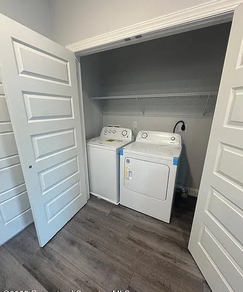 407 Circle Dr — Photo 10