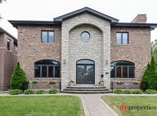 4211 Howard St, Skokie, IL 60076