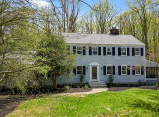 3 Dogwood Ln, Califon, NJ 07830