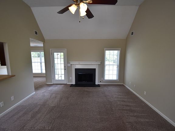 2nd image of 464 Willowwind Dr