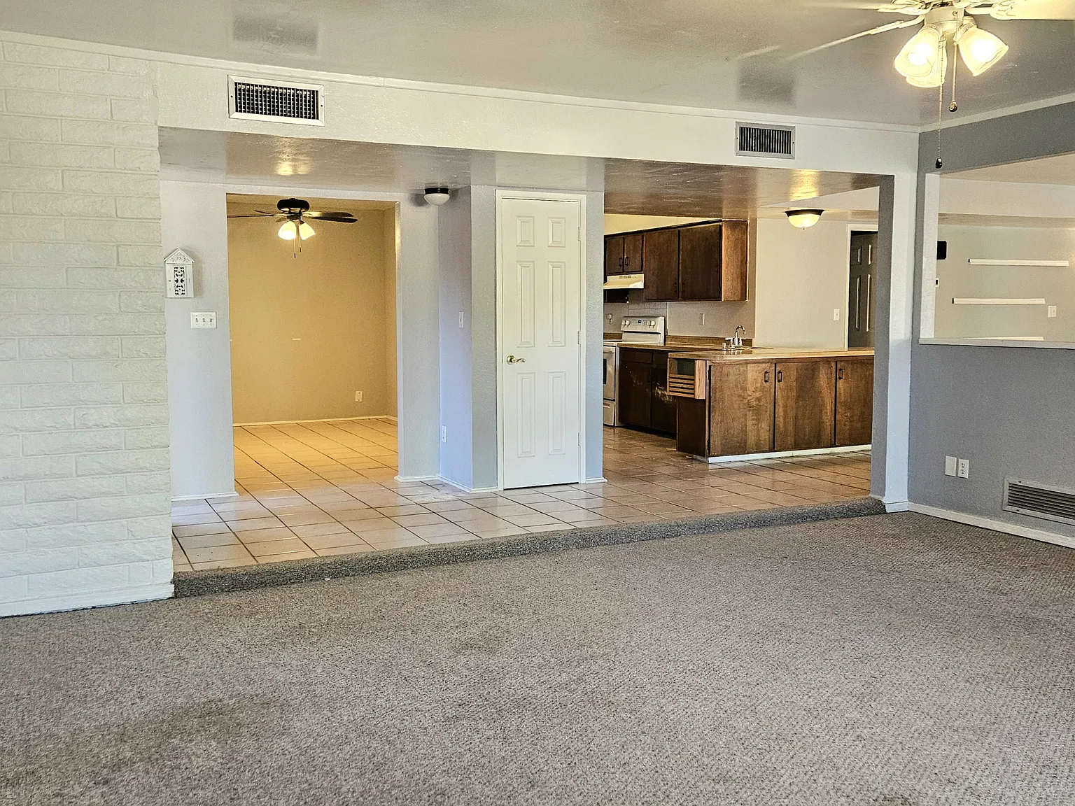7724 East Tanque Verde Lane - 1 — Photo 3