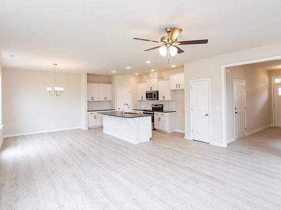 Great Room, Dining Area, Kitchen