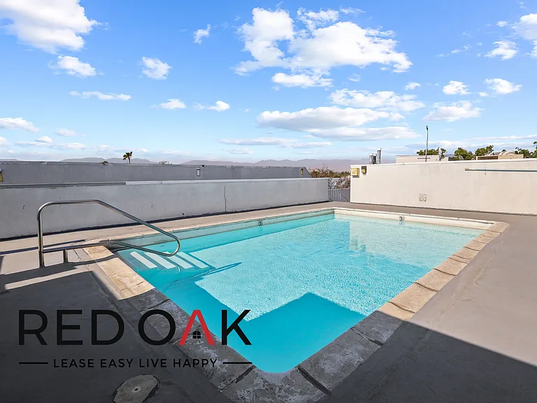 8309 Cedros Ave #308 — Photo 22