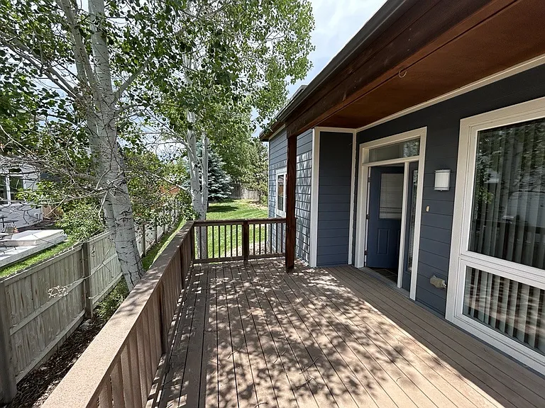 908 Avalon Ave — Photo 16