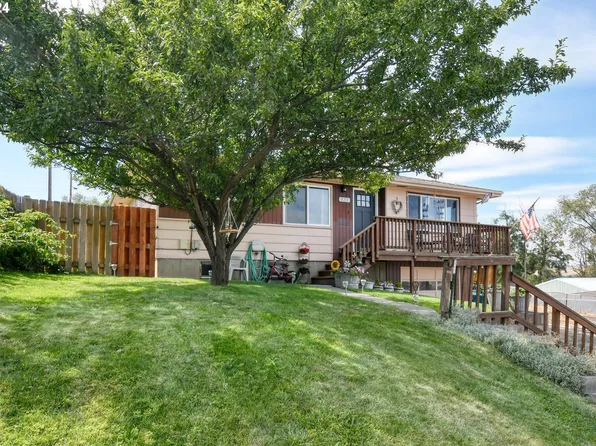 831 SW 7th St, Pendleton, OR 97801