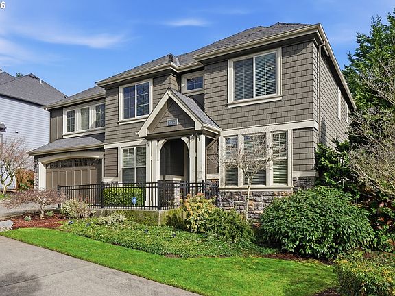 3rd image of 2552 NW 12th Cir