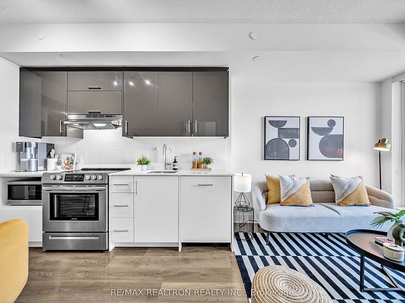 2nd image of 188 Fairview Mall Dr #606