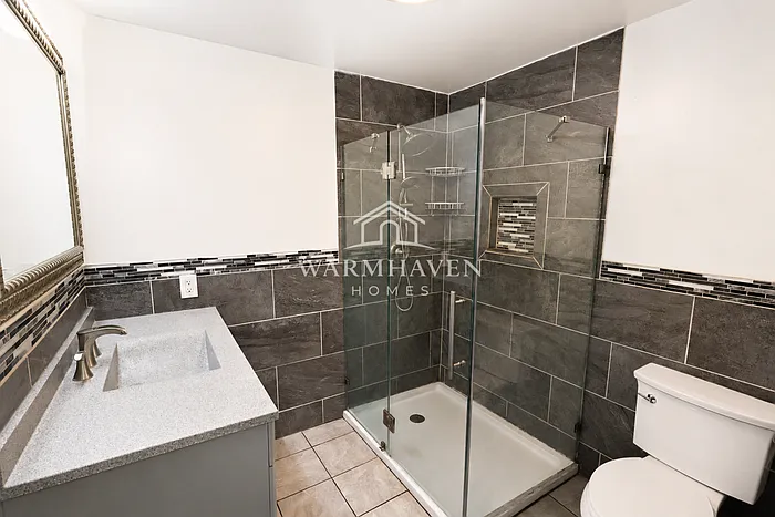 557 W Hopocan Ave — Photo 6