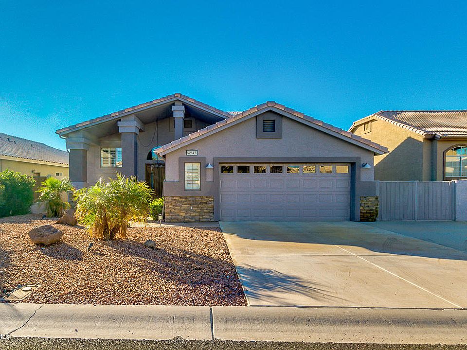 1st image of 8943 W Maui Ln