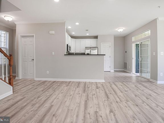 4th image of 43415 Madison Renee Ter Unit 120