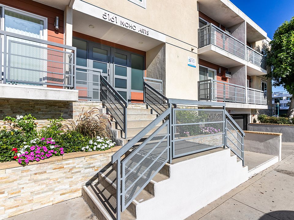 1st image of 5161 Riverton Ave #104