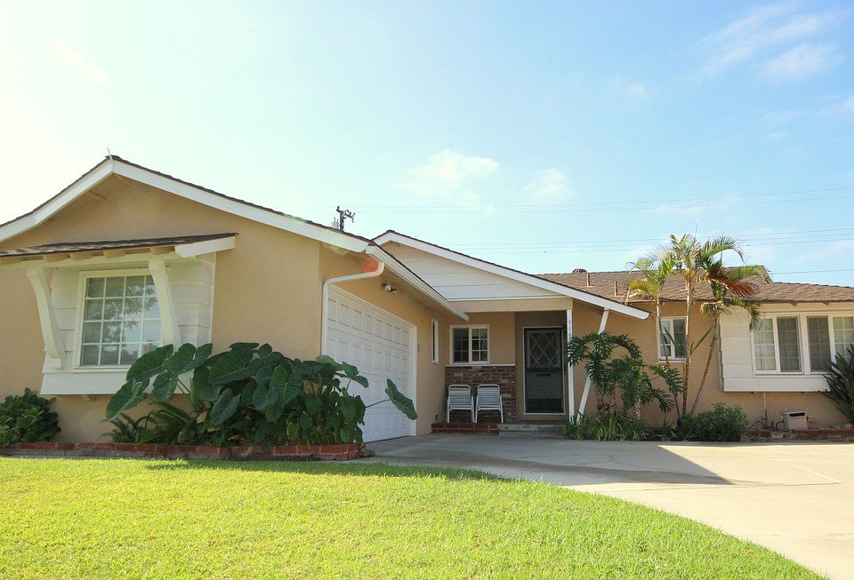 1st image of 7188 Santa Catalina Cir