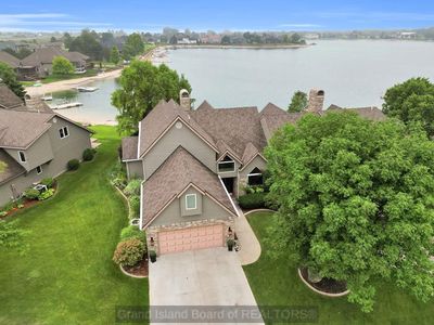 15 Ponderosa Dr, Grand Island, NE, 68803