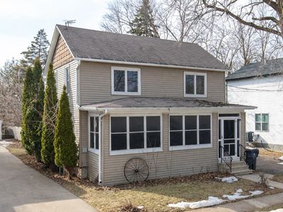 212 4th St, Neenah, WI, 54956