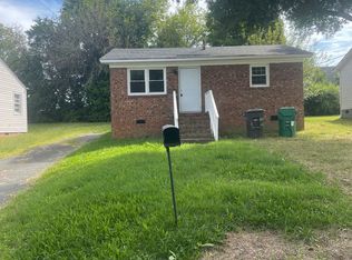 1401 Bradshaw St, High Point, NC 27262