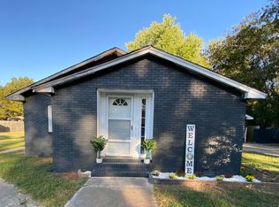 54 N Maple St, Dover, AR 72837