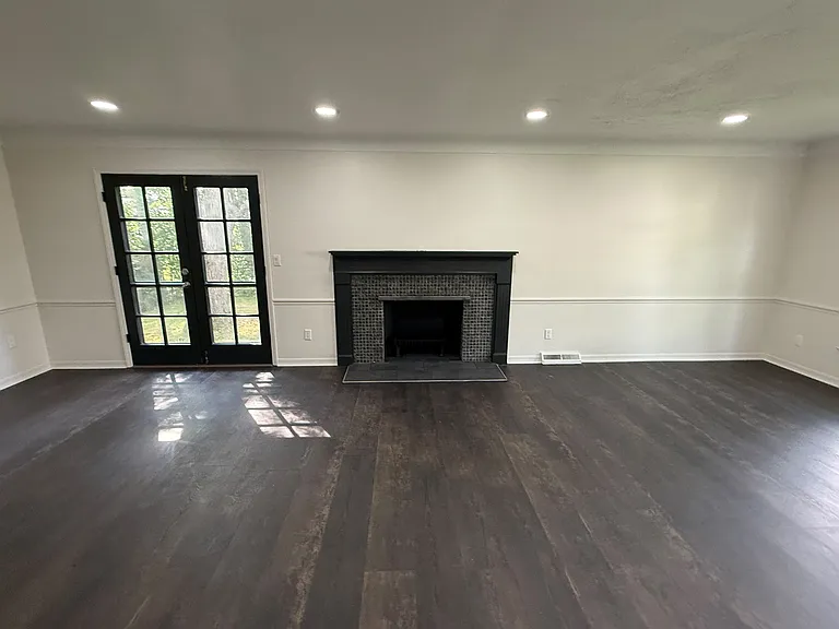 6939 Highland Dr — Photo 6