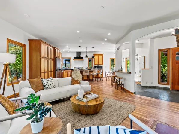 28 Wildwood Ct, Watsonville, CA 95076