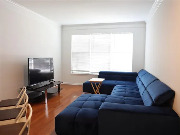 200 Renaissance Pkwy NE APT 306, Atlanta, GA 30308