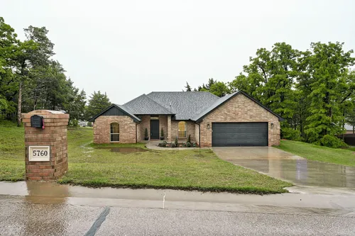 5760 Alder Ave Photo 1