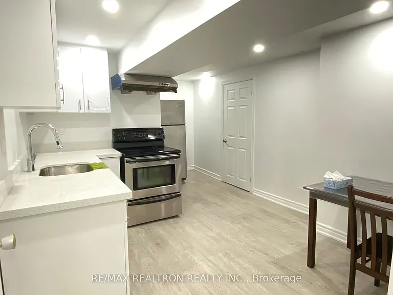 6 Cudham Dr #BASEMENT — Photo 1