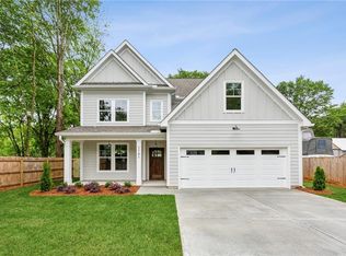 1701 Aircraft Dr SE, Smyrna, GA 30060