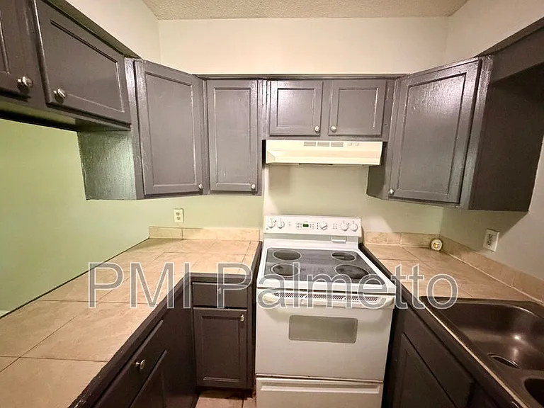 1908 Tall Pines Cir #4 — Photo 7