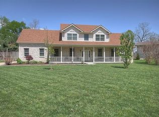 15 Tanglewood Dr, Lexington, KY 40505