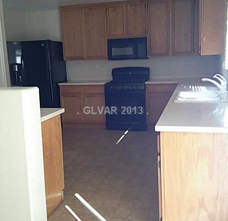 2nd image of 3041 Amari Ave