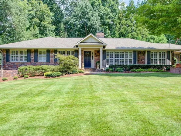 1100 Balmoral Rd, Sandy Springs, GA 30319