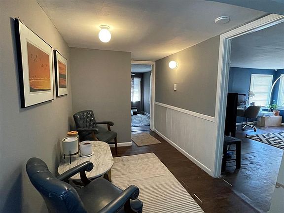 3rd image of 6729 Avenue Q #B