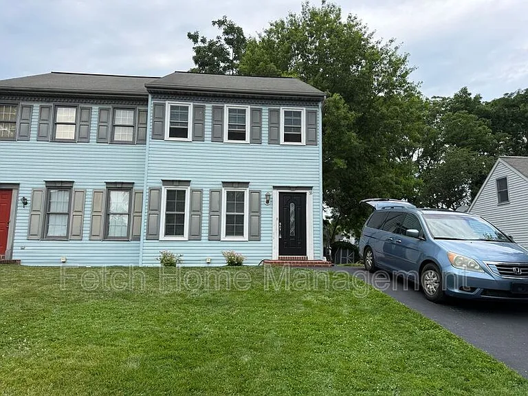 55 Beech Ln — Photo 1