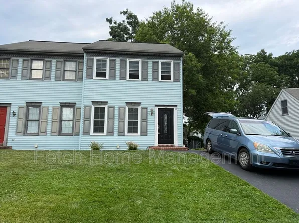 55 Beech Ln, Elizabethtown, PA 17022
