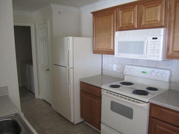4th image of 2410 Hillary Crest St APT 306