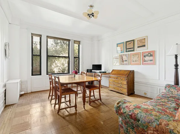 160 W 95th St APT 4A, New York, NY 10025